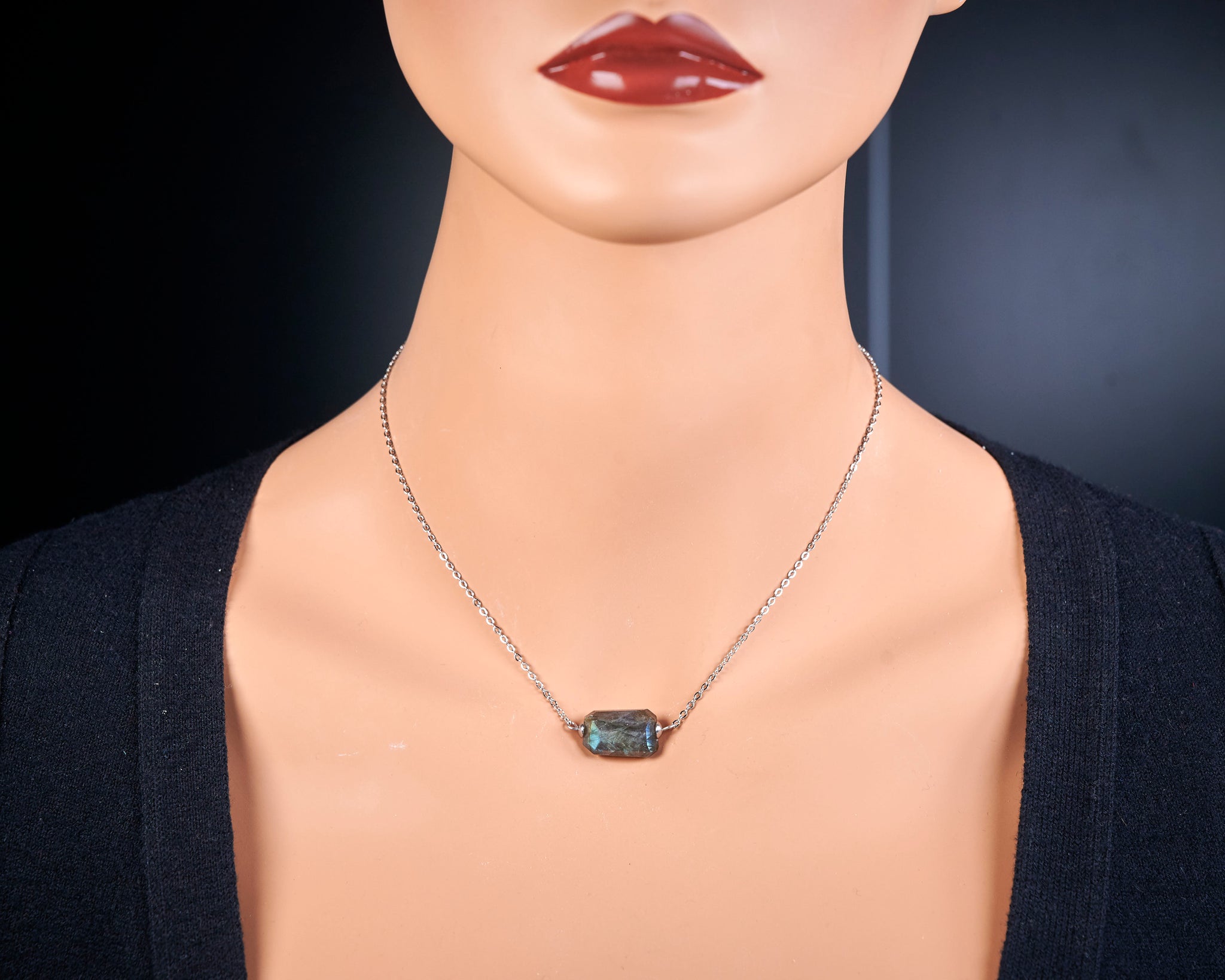 Flashing Labradorite pendant